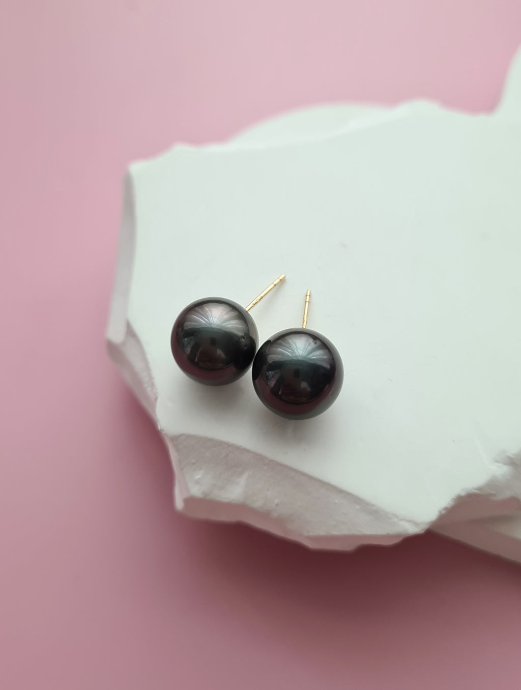 Tahitian Pearl 18K Gold Stud Earrings - 11mm Dark Green Black Pearl Jewelry in Singapore