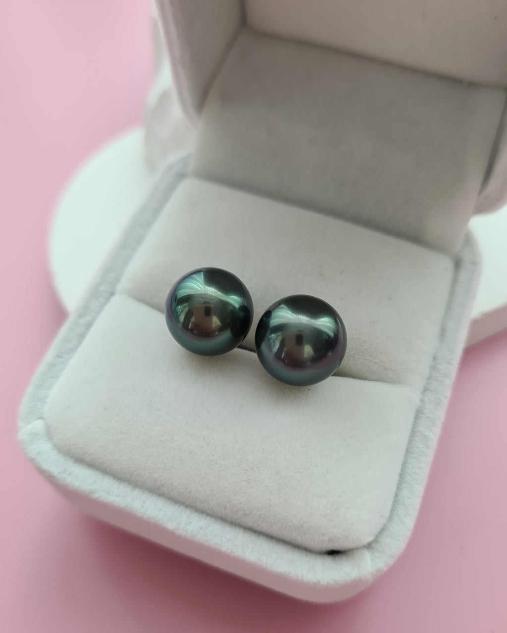 Green Tahitian Pearl 18K Gold Stud Earrings - 11mm Pearl Jewelry in Singapore