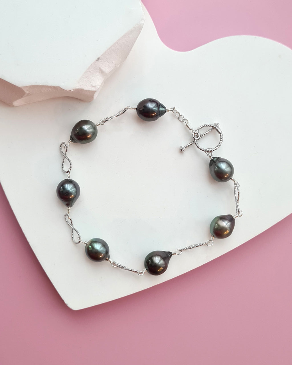 Tahitian Pearl Bracelet with Infinity Chain