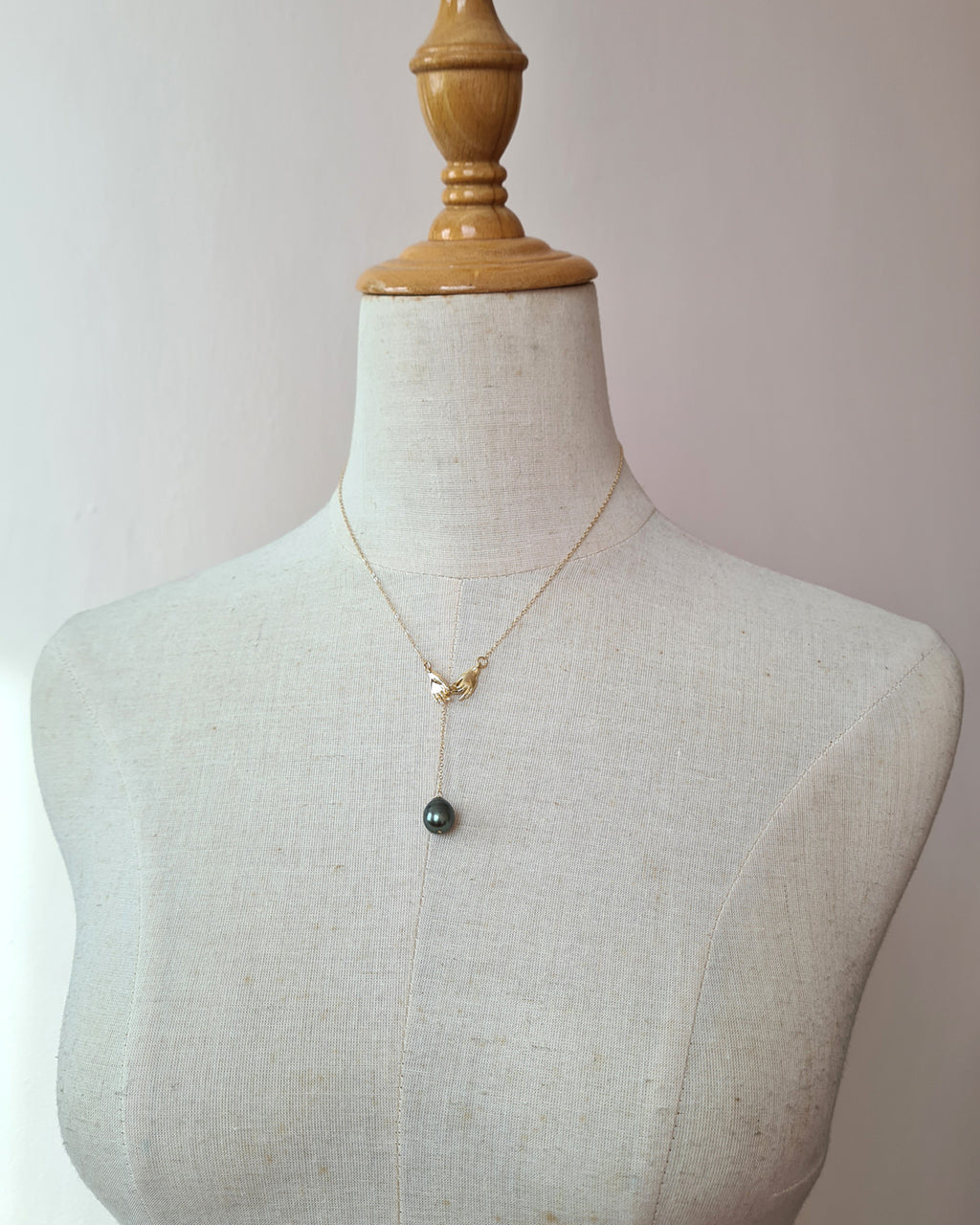 Tahitian Pearl and Akoya Pearl Earrings - Holding on, Pearl Jewelry in Singapore