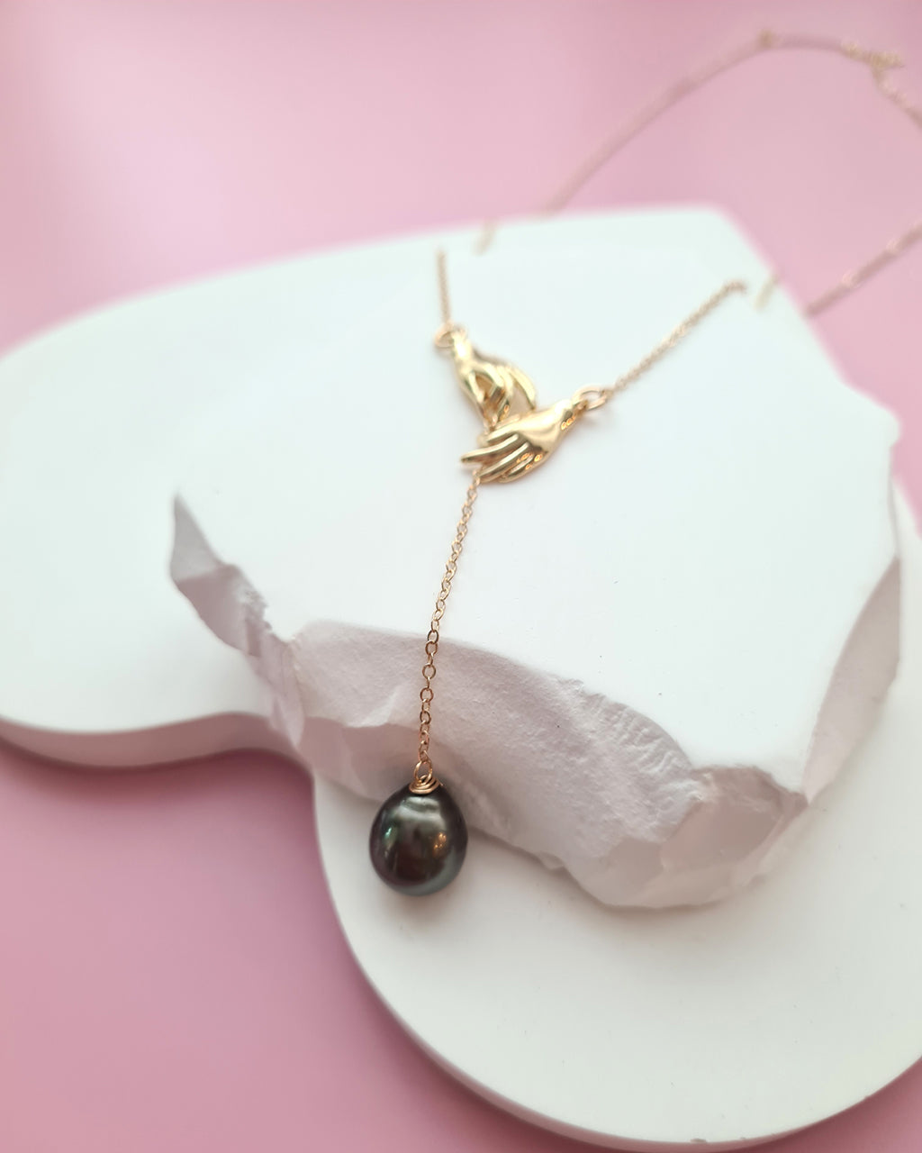 Tahitian Pearl Necklace - Holding on