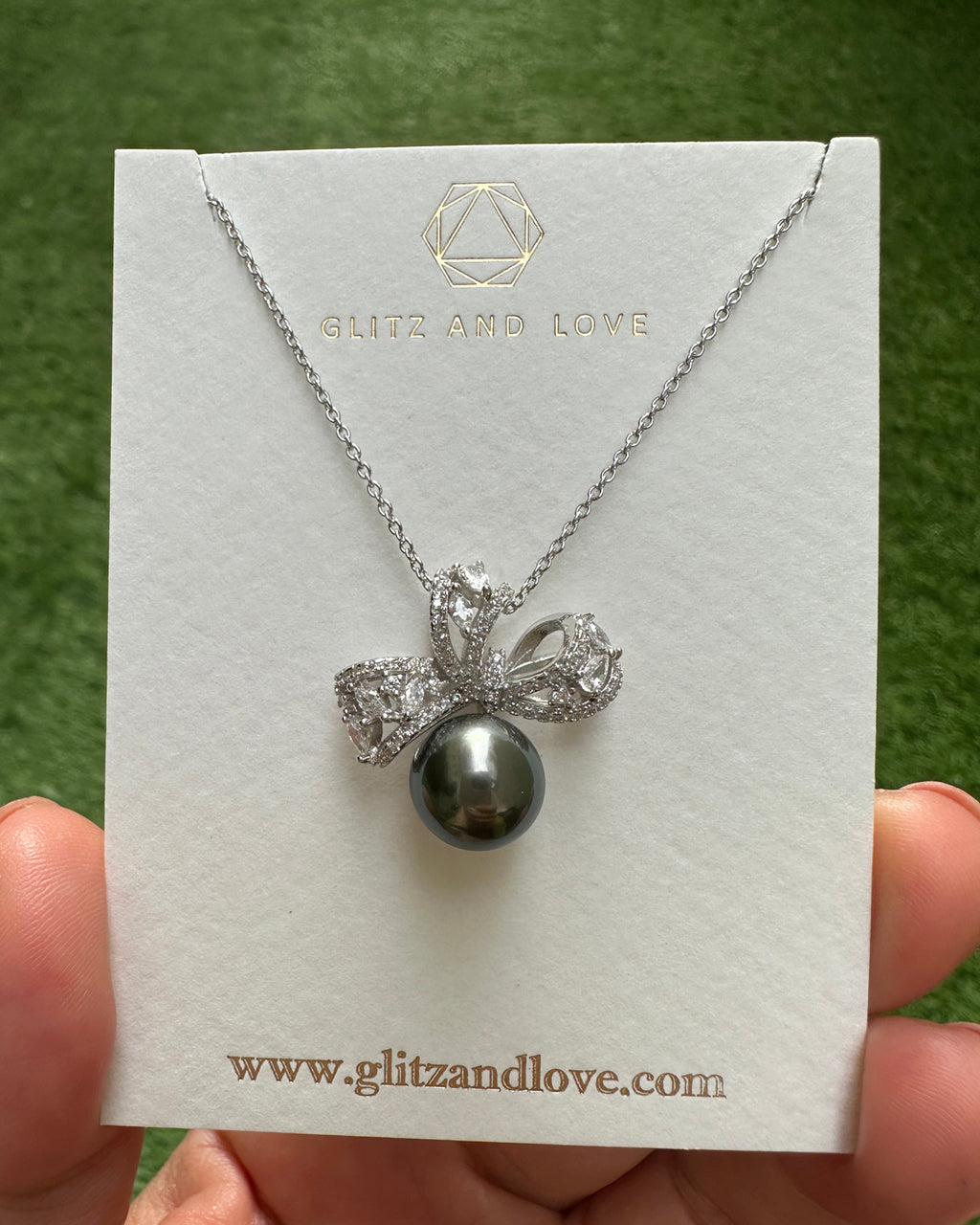 Tahitian Pearl Pendant Necklace - Cute Ribbon Pearl Necklace