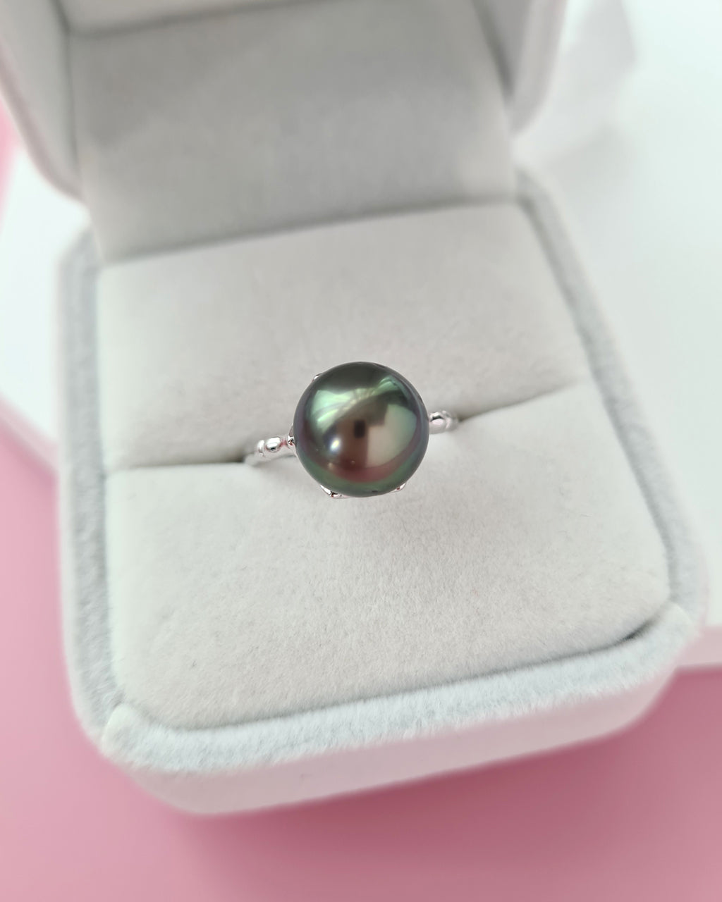 Simple Tahitian Pearl Ring, Modern Quiet Luxury Pearl Jewelry in Singapore