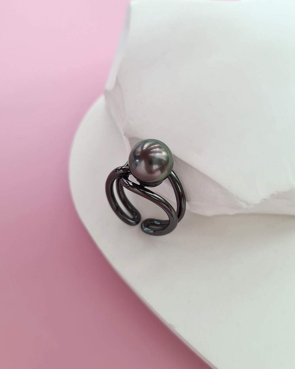 Tahitian Pearl Ring - Simply Black Pearl Ring