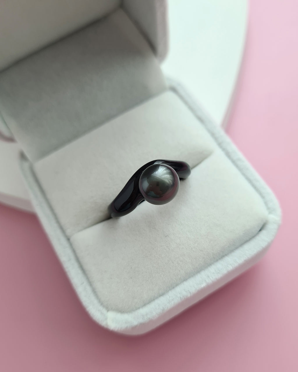 Tahitian Pearl Ring - Simply Black Pearl Jewelry Singapore