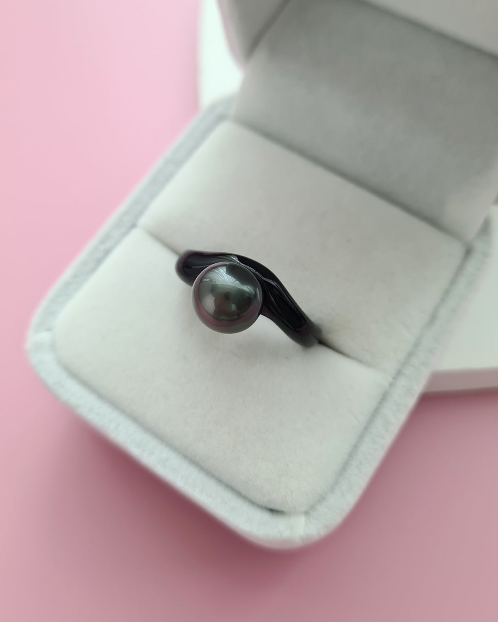 Tahitian Pearl Ring - Simply Black Pearl Jewelry Singapore