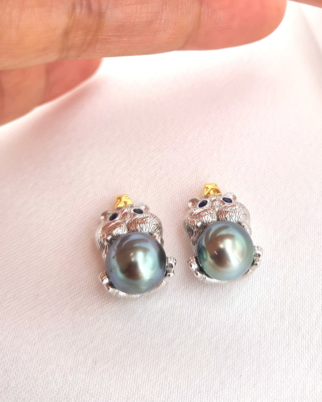 Cute Peacock Green Tahitian Pearl Necklace - Hamster Pearl Necklace