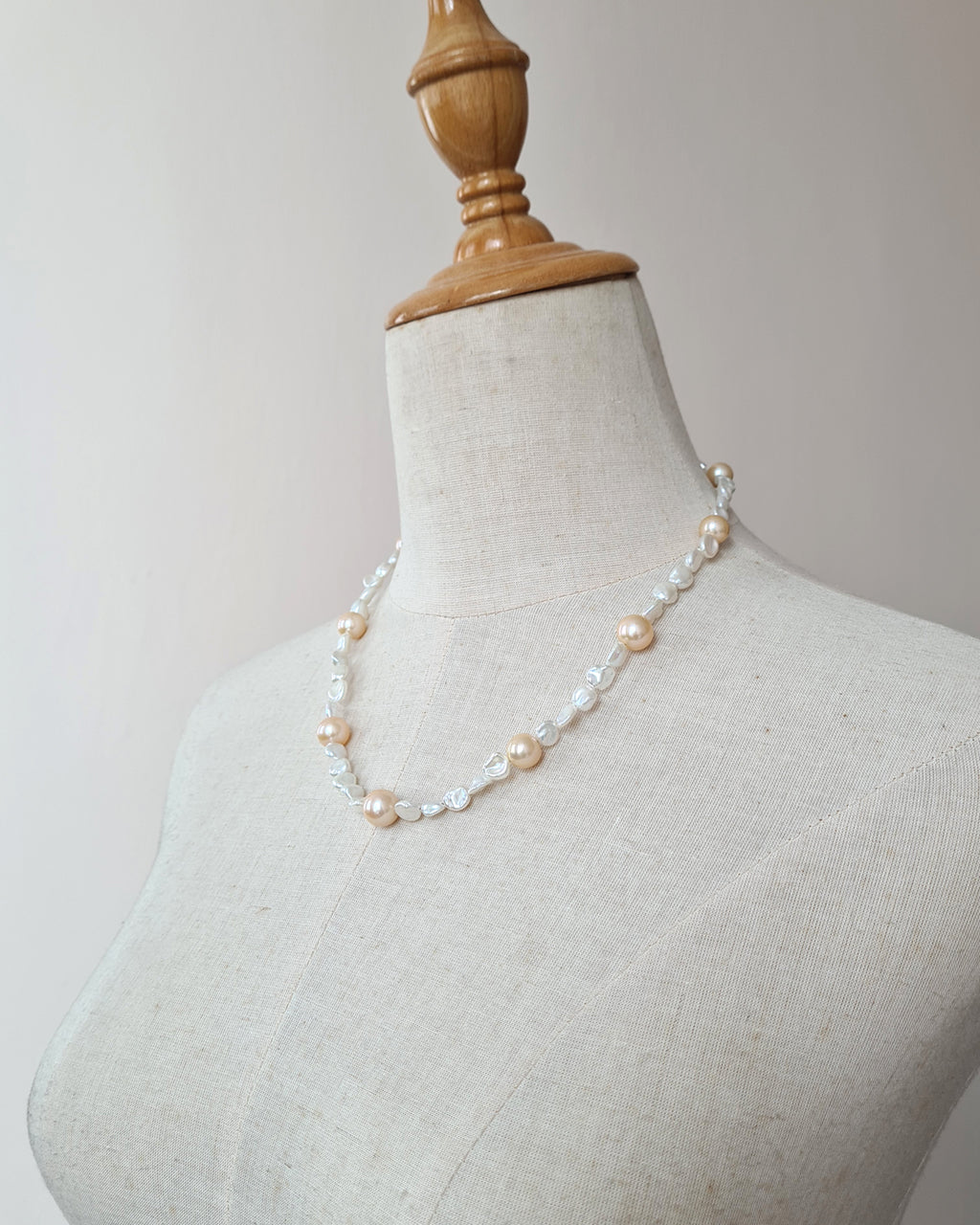 White Keshi Pearl and Peach Edison Pearl Strand Necklace, Modern Pearl Jewelry in Singapore