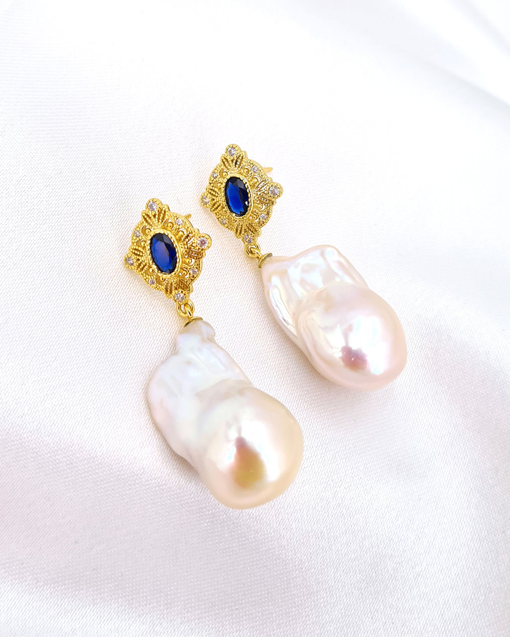 Large White Baroque Pearl Earrings - Vintage Style Gold Earrings | Wedding Statement Earrings