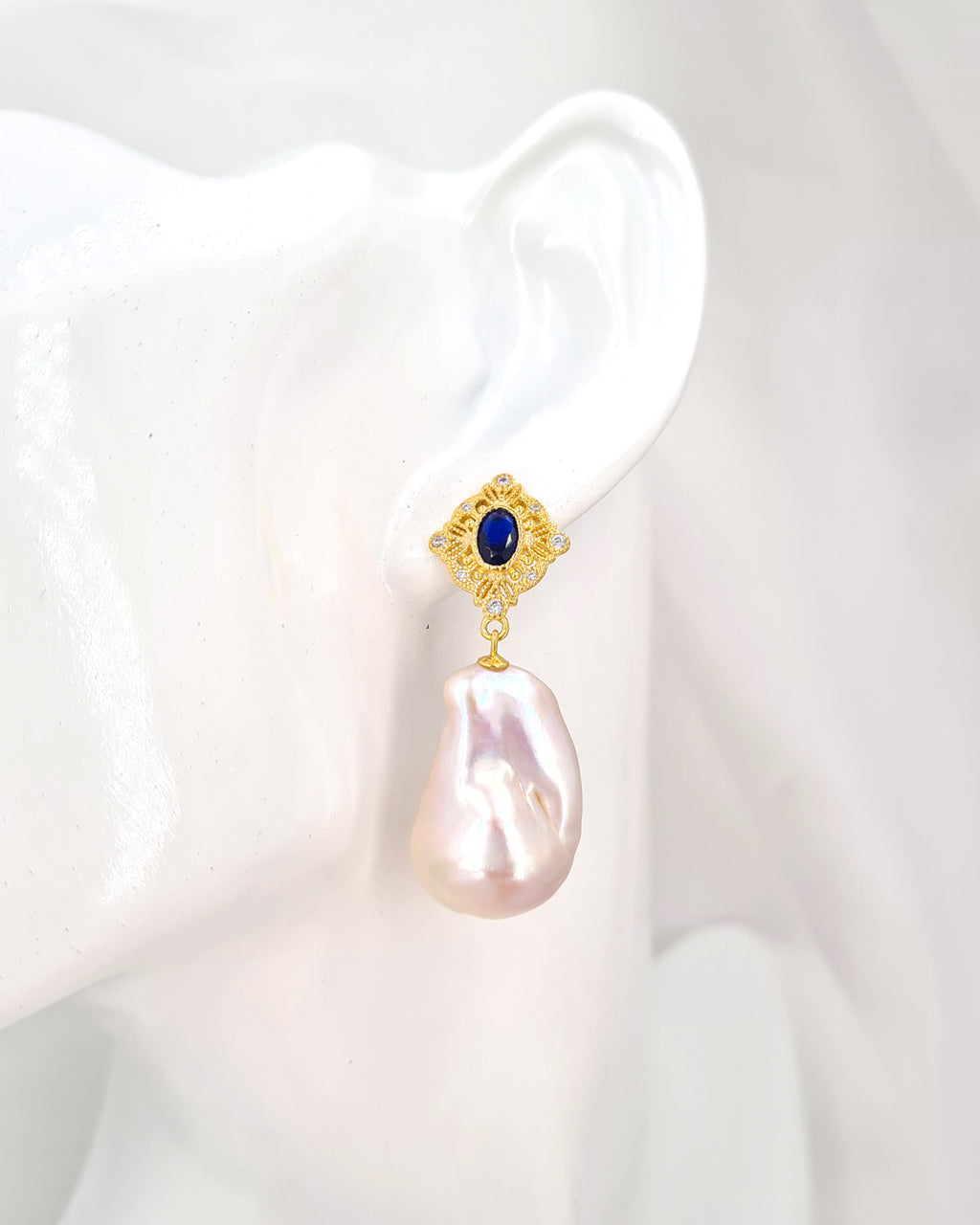 Large White Baroque Pearl Earrings - Vintage Style Gold Earrings | Wedding Statement Earrings