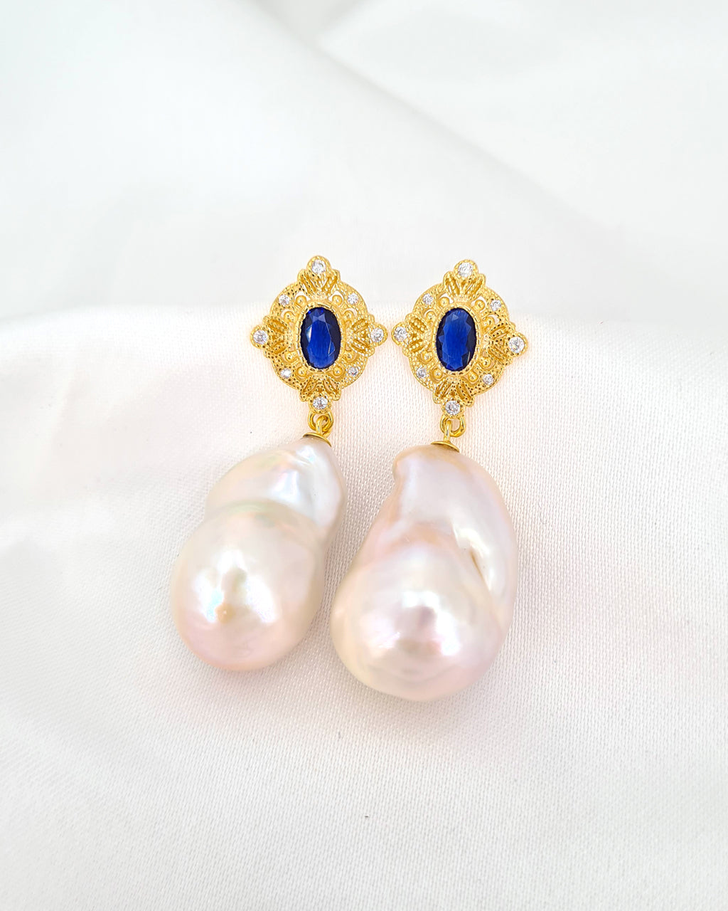 Large White Baroque Pearl Earrings - Vintage Style Gold Earrings | Wedding Statement Earrings