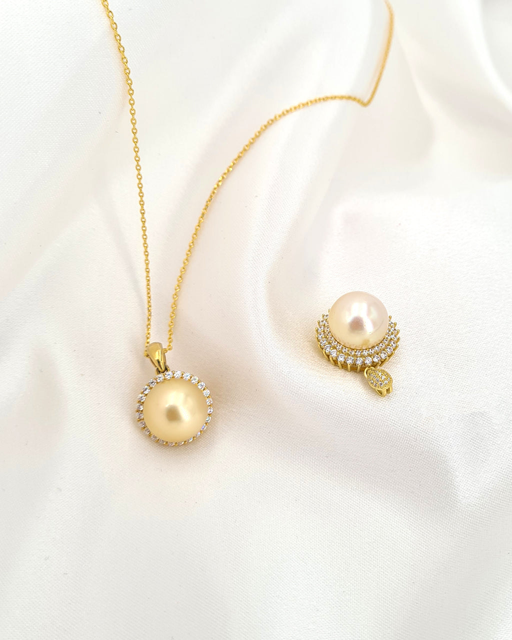 Champagne Elegance 13mm South Sea Pearl Pendant Necklace with