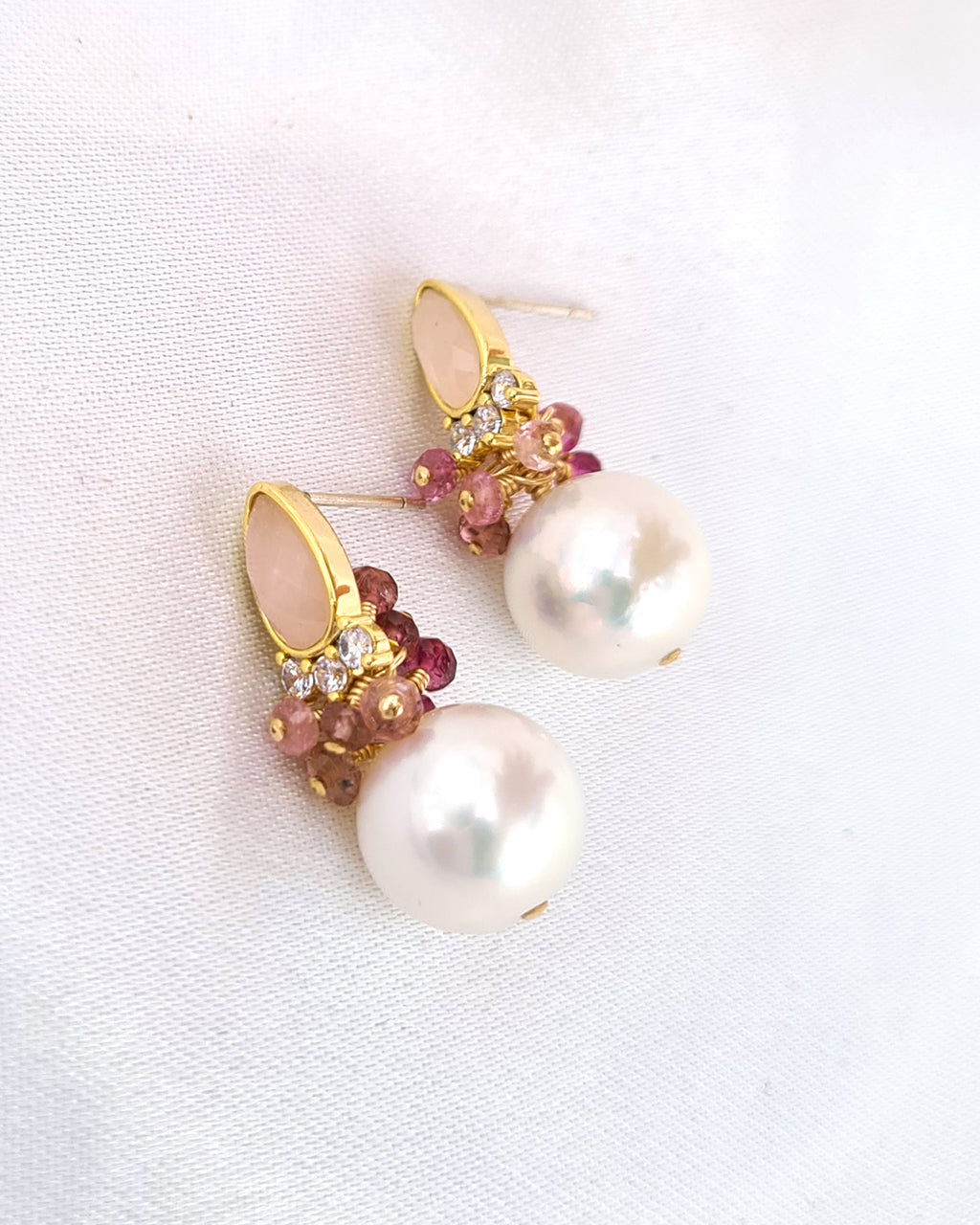 Classy Gemstone Cluster & Metallic White Edison Pearl Earrings - Rose Quartz | Modern Wedding Pearl Jewelry for Brides