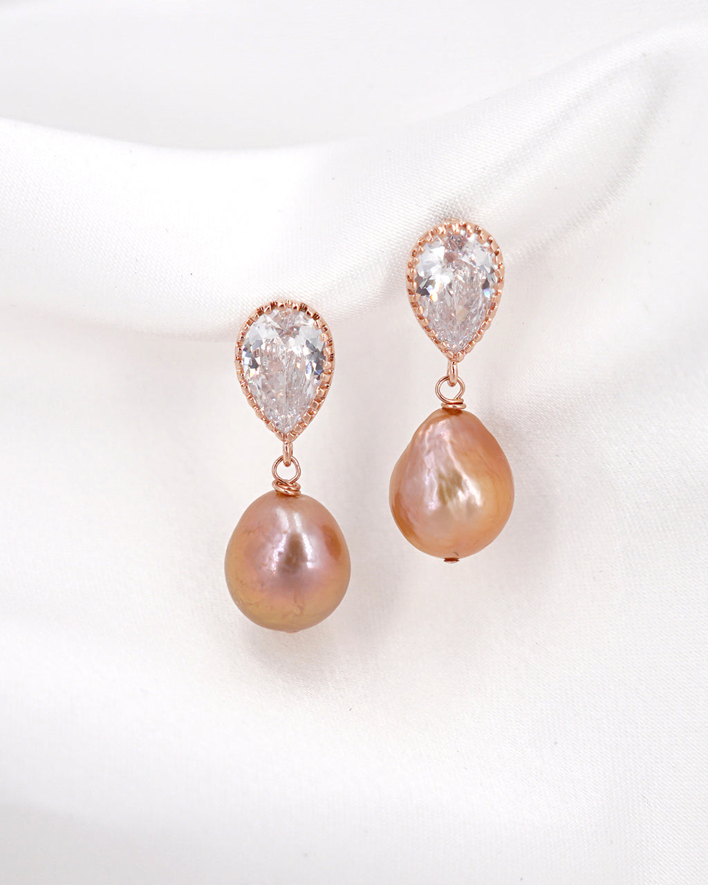 Luminous Edison Pearl Earrings - Teardrop - Wedding Bridal Jewelry for Brides and Bridesmaids | Singapore