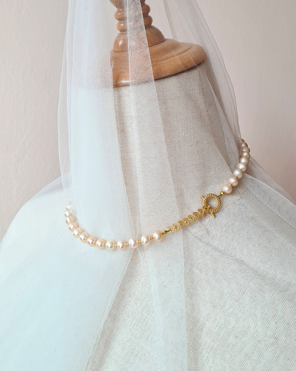 Elegant Metallic Pink Gold Pearl Necklace | Wedding Bride Gold Jewelry 