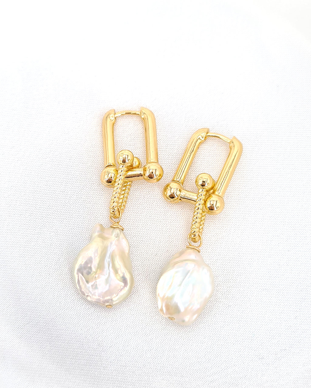 Hardware Link x Metallic White Large Keshi Baroque Pearl Statement Earrings
