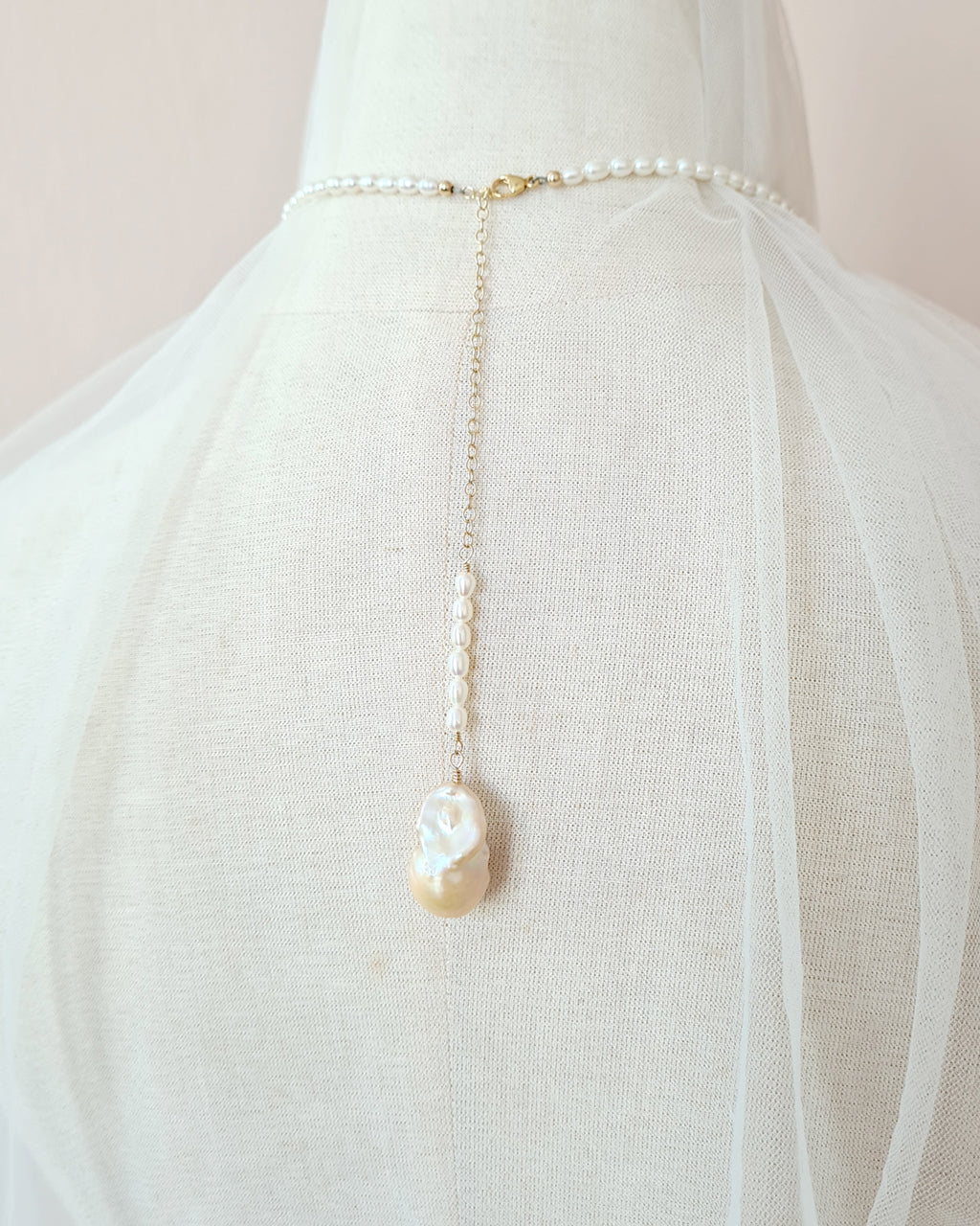 Rose Gold Back Necklace|Bridal Pearl Necklace With Separable Backdrop –  PoetryDesigns