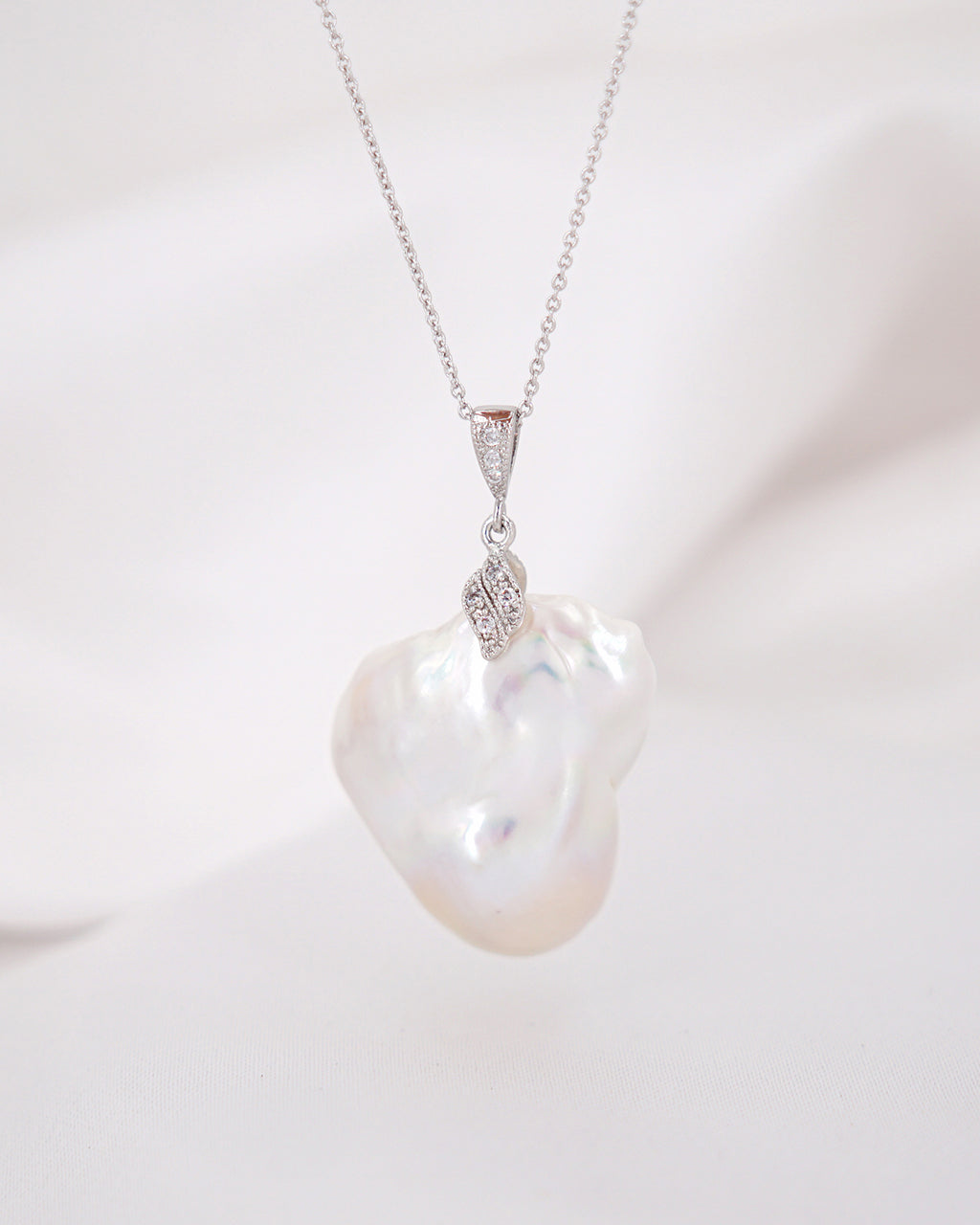 Baroque Pearl Pendant Silver Necklace - White - Wedding Bridal Jewelry for Brides and Bridesmaids | Singapore